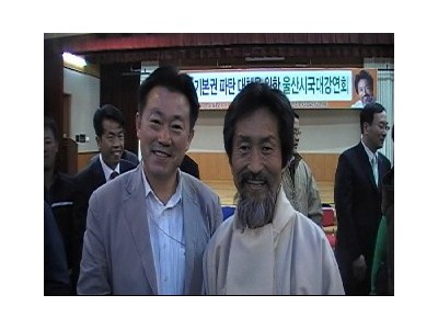 민주노동당 강기갑대표..