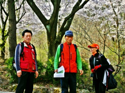 천주산 오릅니다.